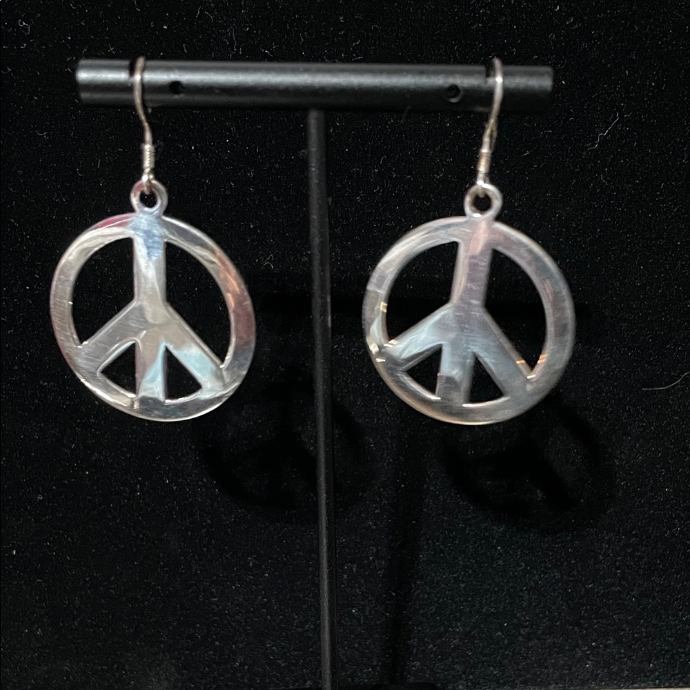 Sterling Silver Peace Sign Dangle Earrings. NWT.